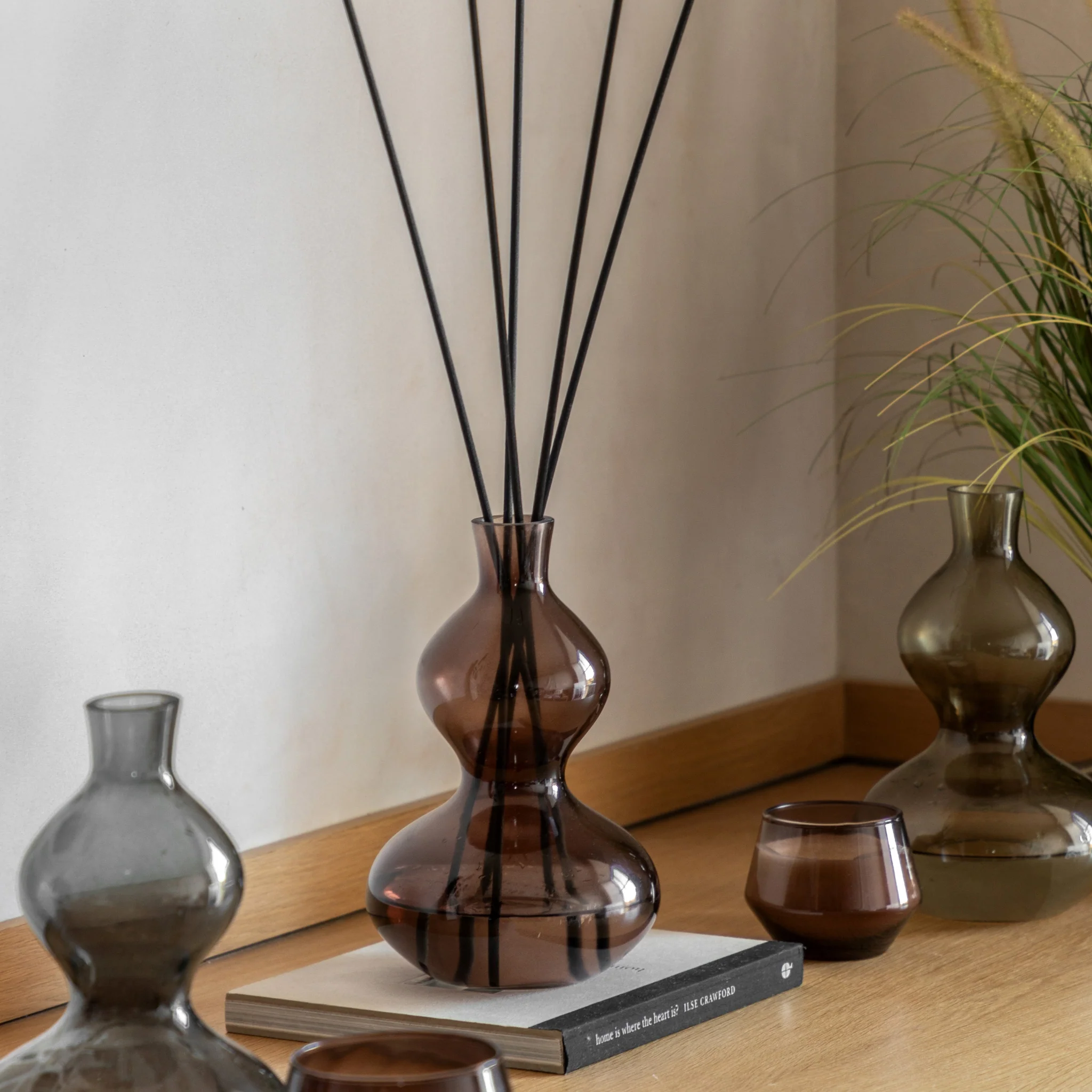 Rose Oud Glass Diffuser - Rose Oud Glass Diffuser 500ML
