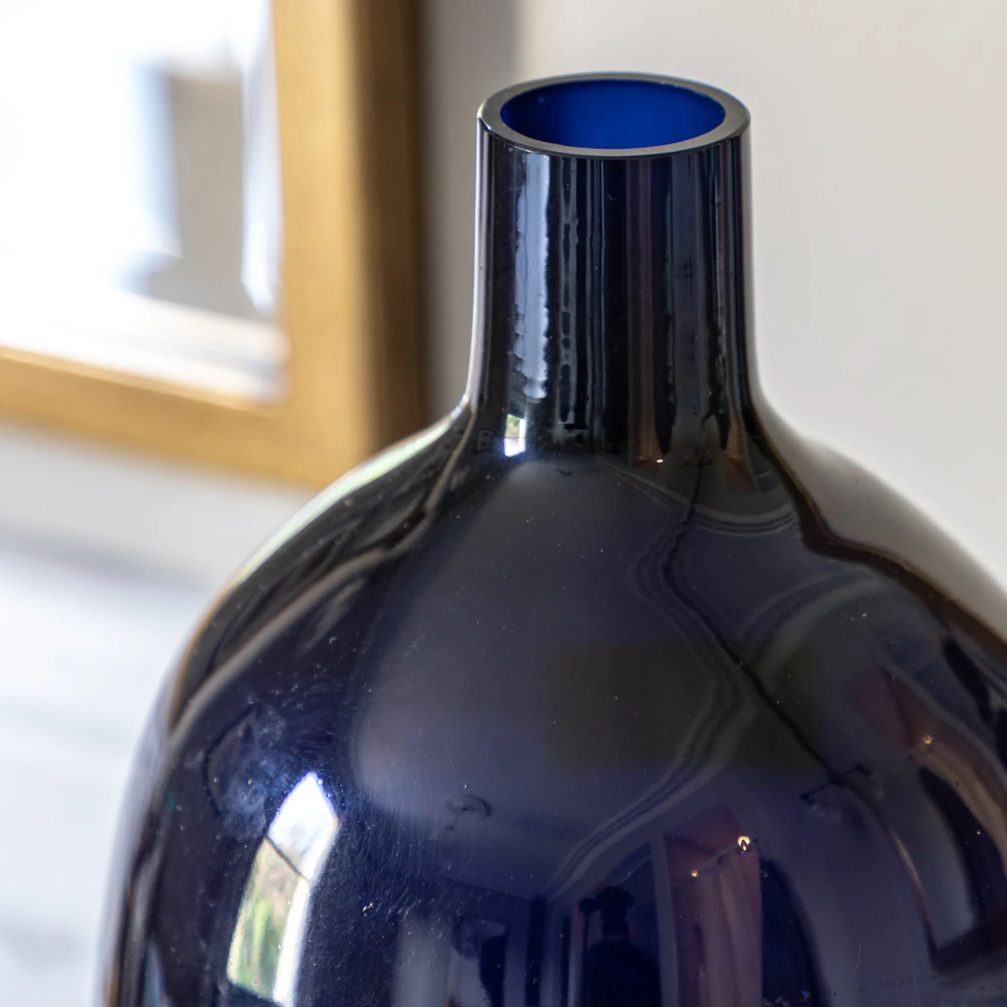 Santa Glass Bottle Vase Black Large - Santo Glass Bottle Vase Ink Large - Image 2