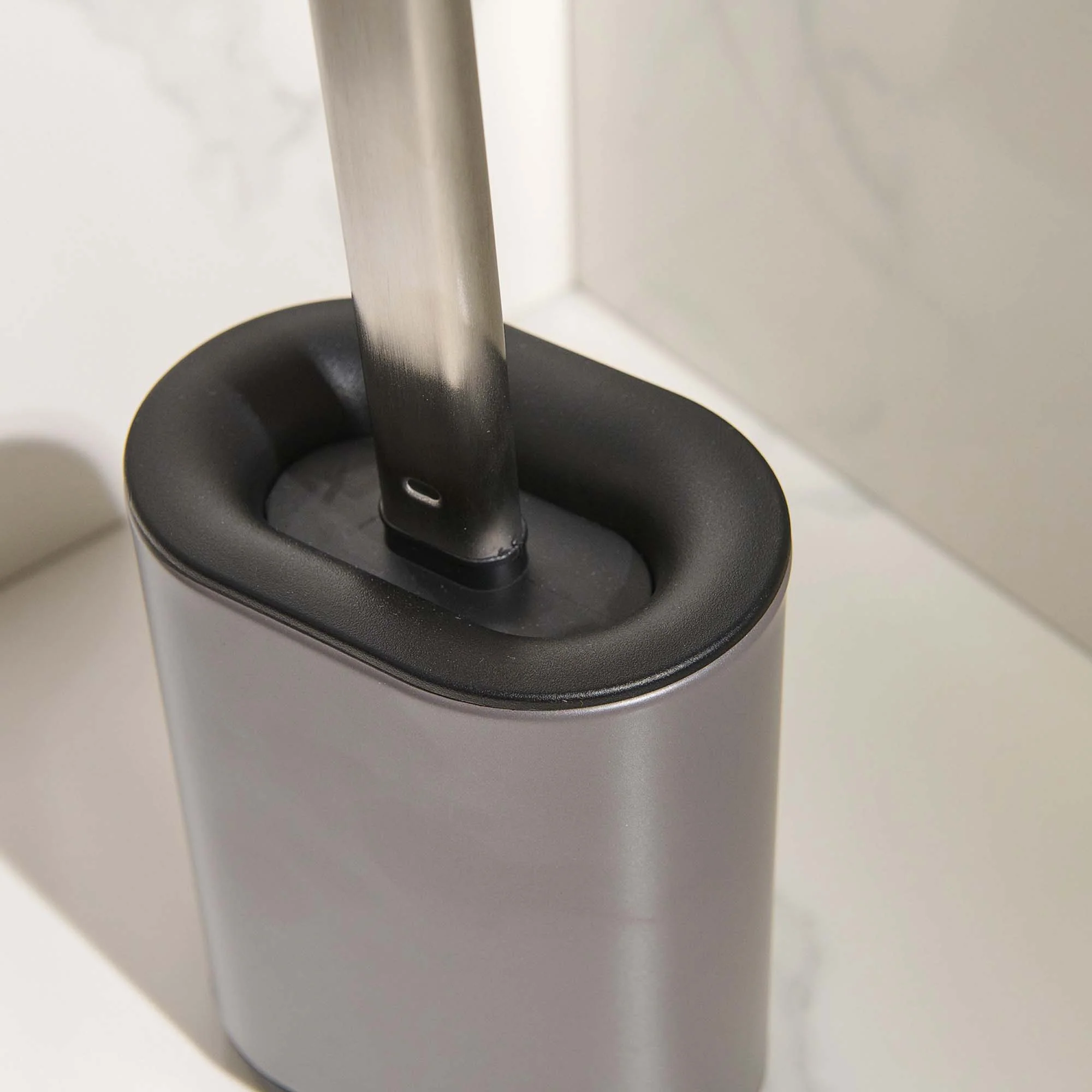 Santorini Platinium Toiliet Brush - SALE Santorini TPR Toilet Brush Platinum - Image 4