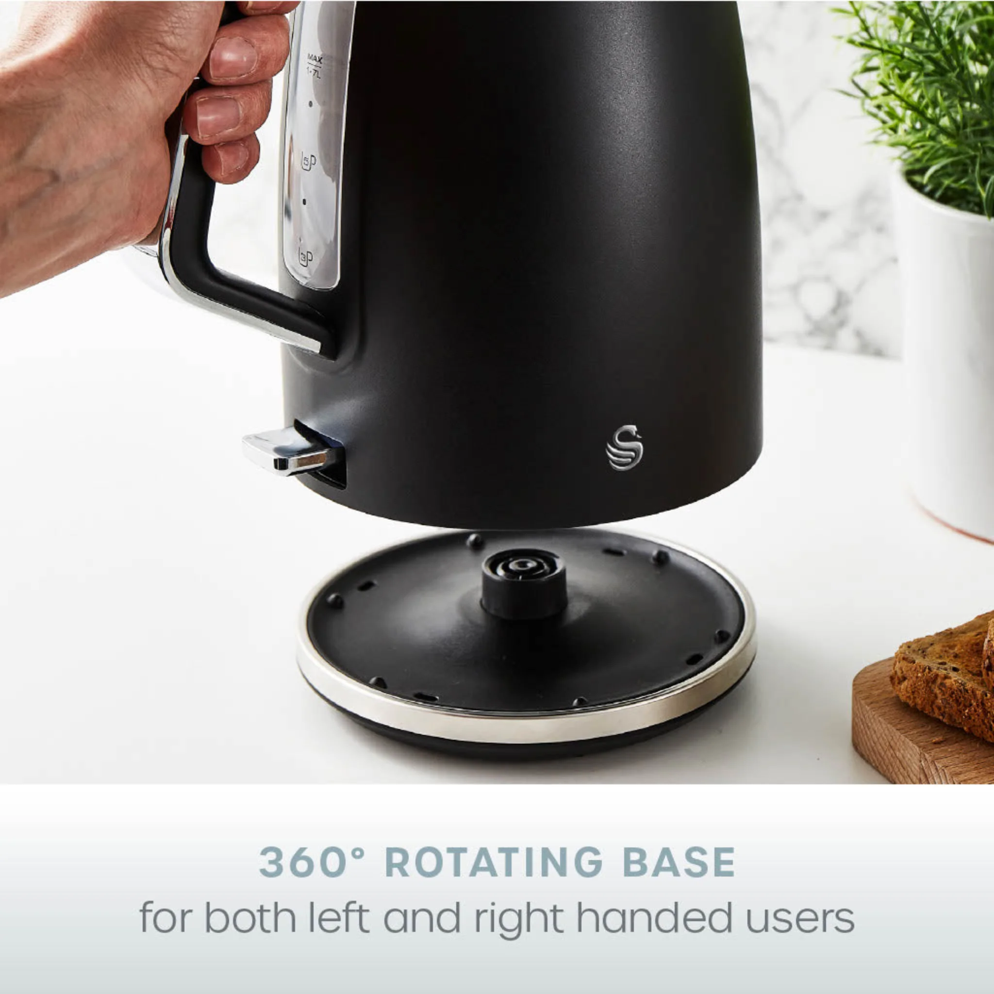 Serenity Kettle 1.7L Matte Black - Serenity Kettle 1.7L Matte Black - Image 2