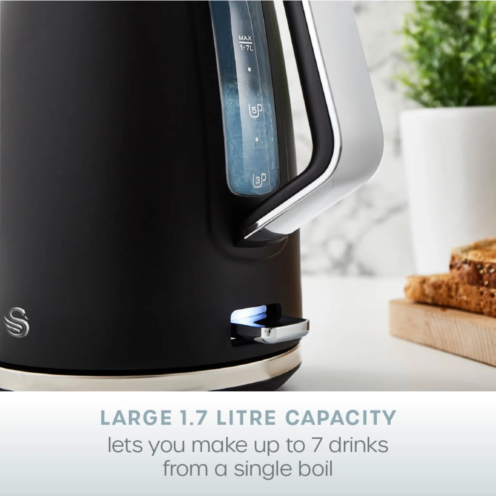 Serenity Kettle 1.7L Matte Black - Serenity Kettle 1.7L Matte Black - Image 3