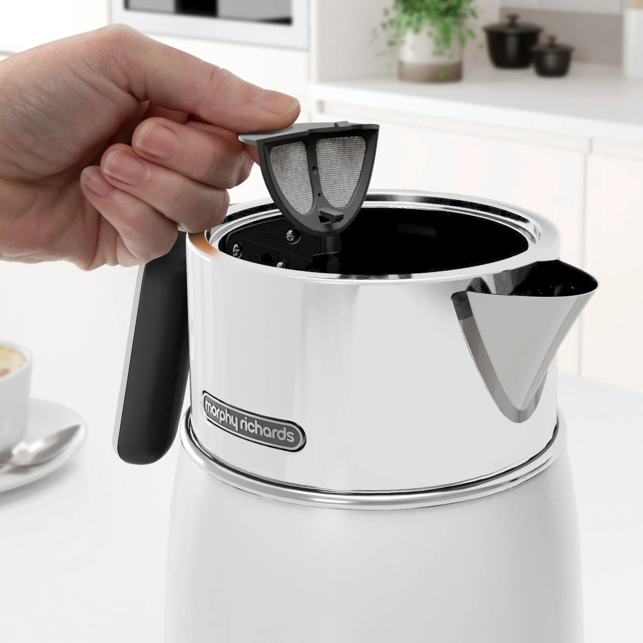 Morphy Richards Signature Jug Kettle White - Signature Jug Kettle White - Image 2