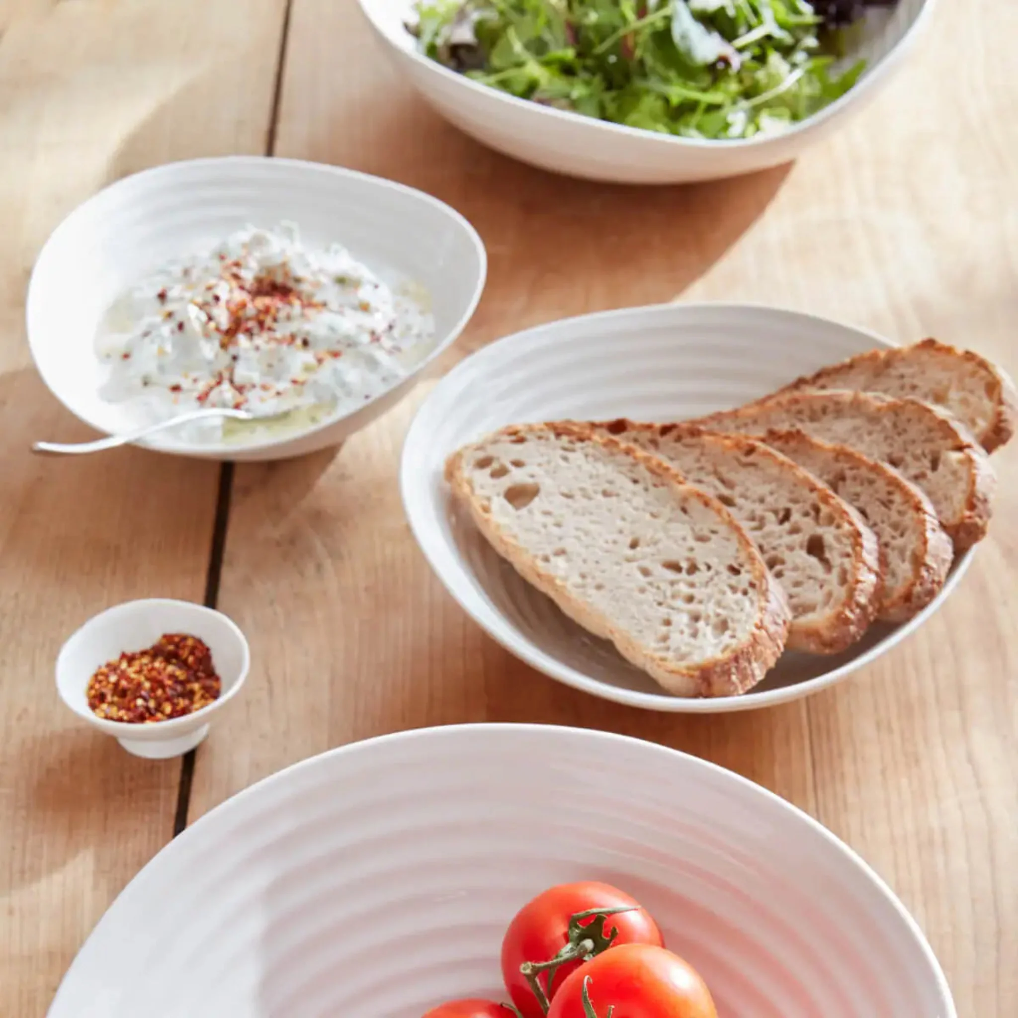 Sophie Conran White Salad Bowl - SC White Medium Salad Bowl