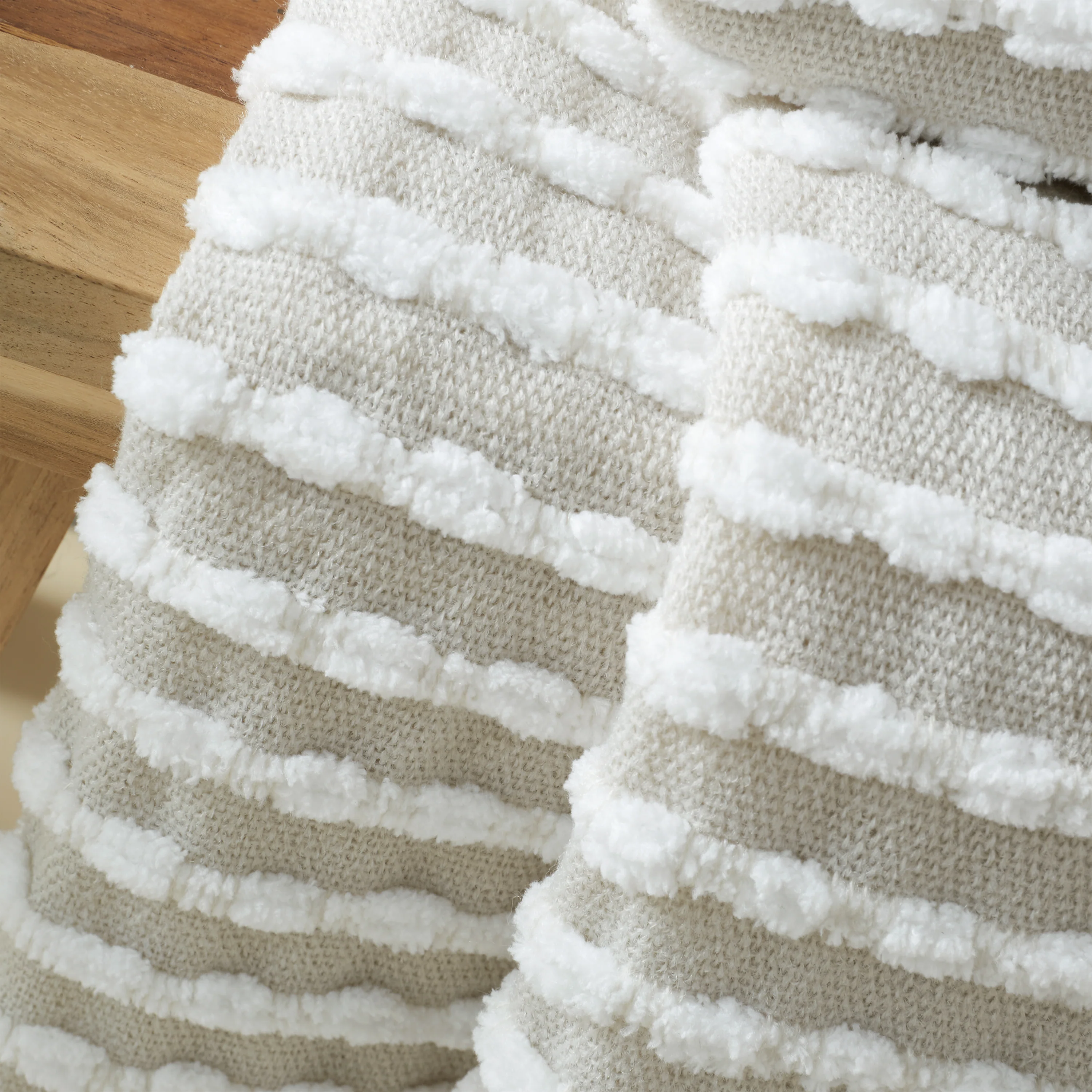 Stab Stitch Cream Throw - DISC Stab Stitch Natural Throw 125x150CM - Image 4