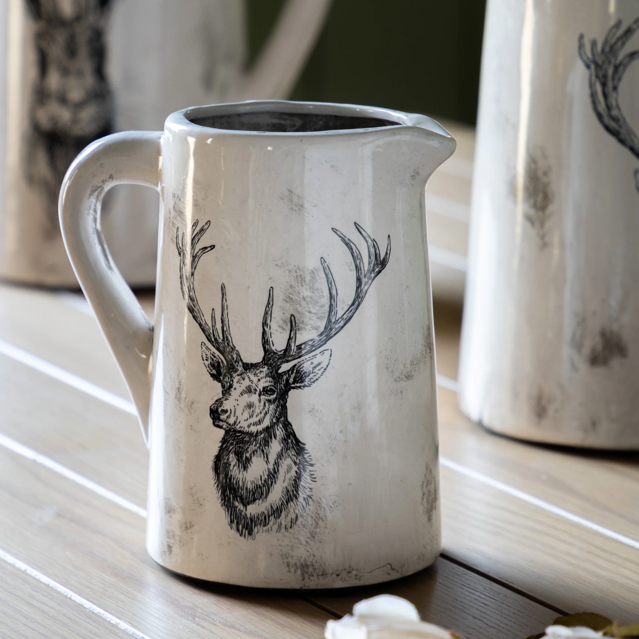 Stag Pitcher Vase Medium - Stag Pitcher Vase Medium Distressed
