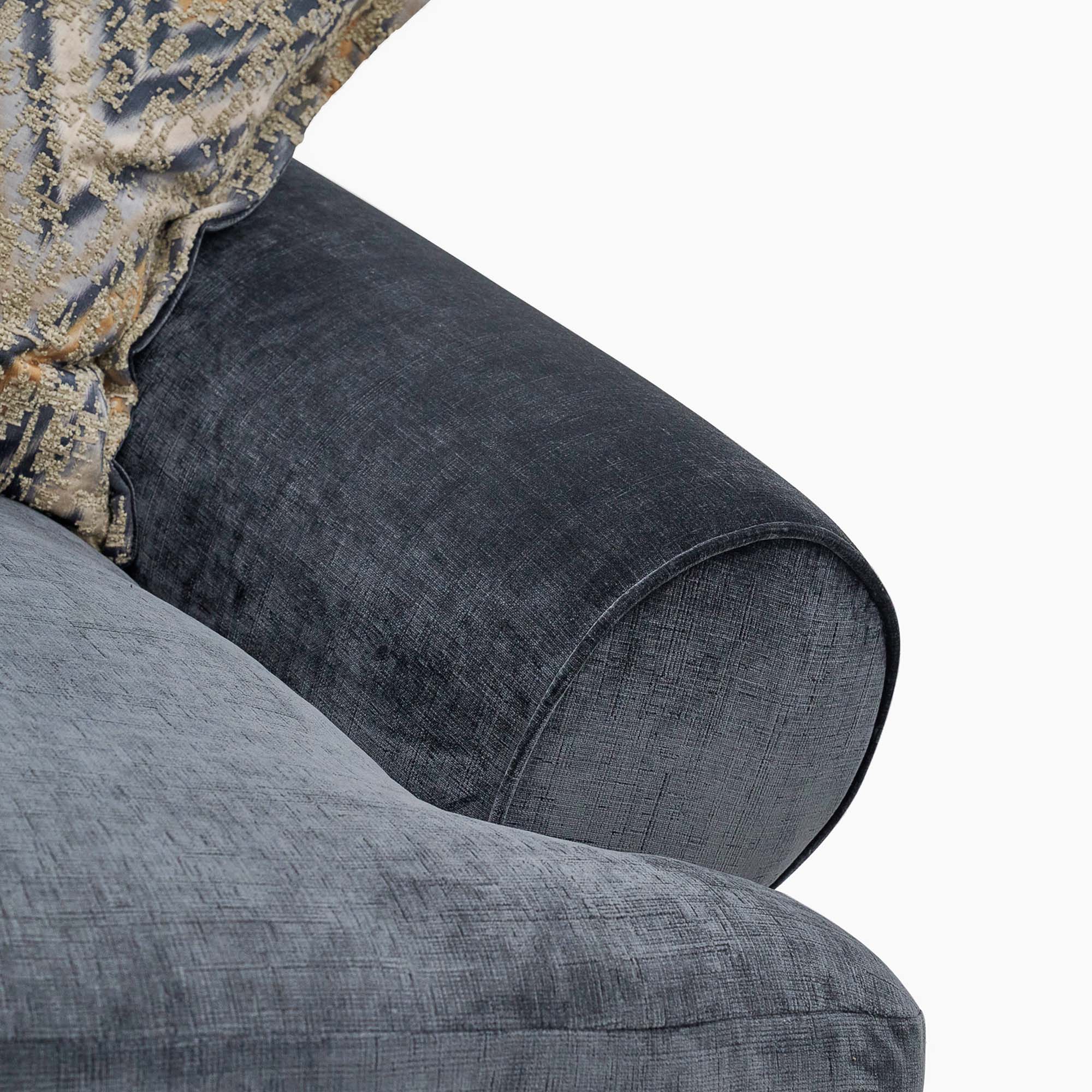 Tamsin Standard Back Loveseat - Love Chair - Image 8
