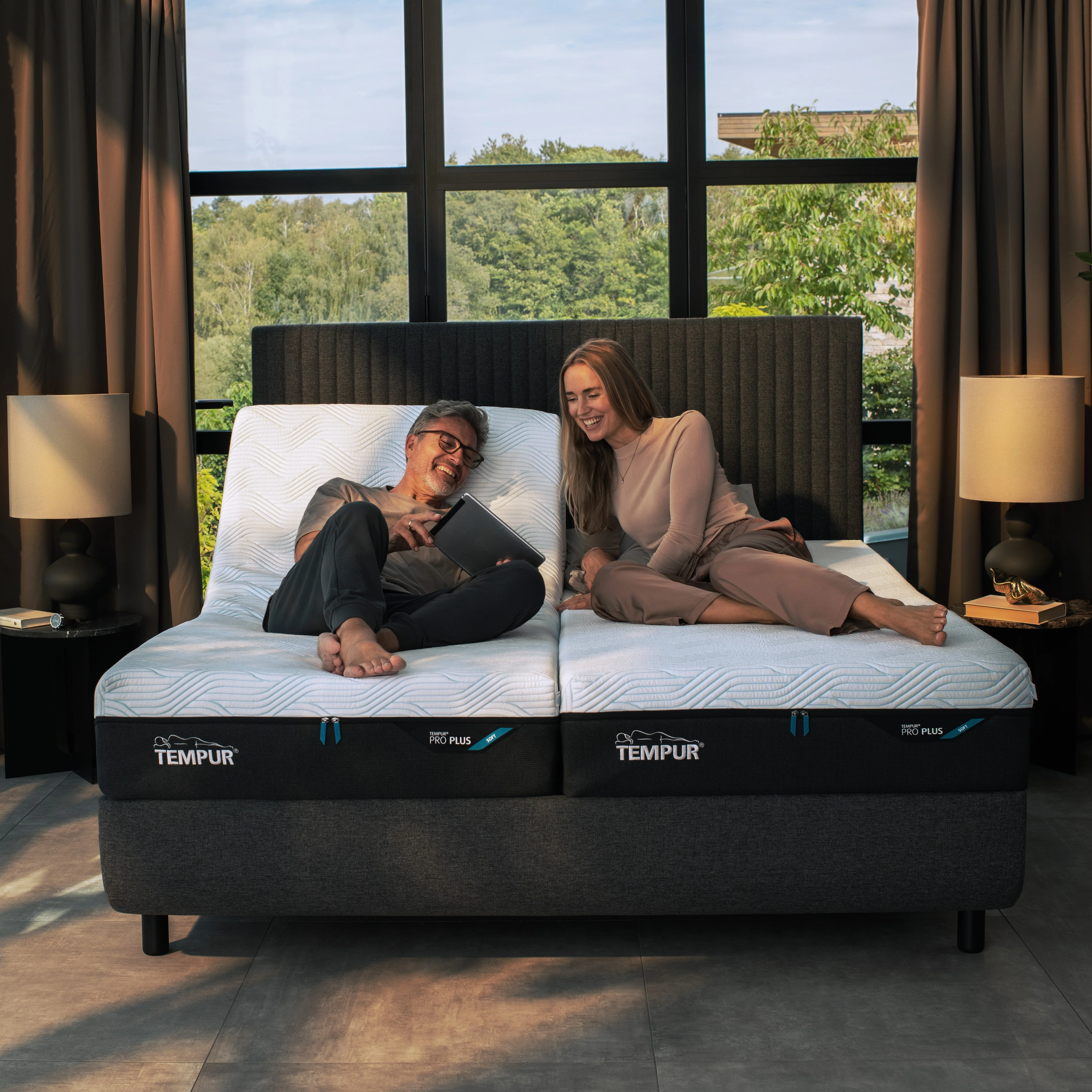 Tempur Pro Smartcool Mattress - Mattress Medium 180 x 200cm - Super King - Medium - Image 2