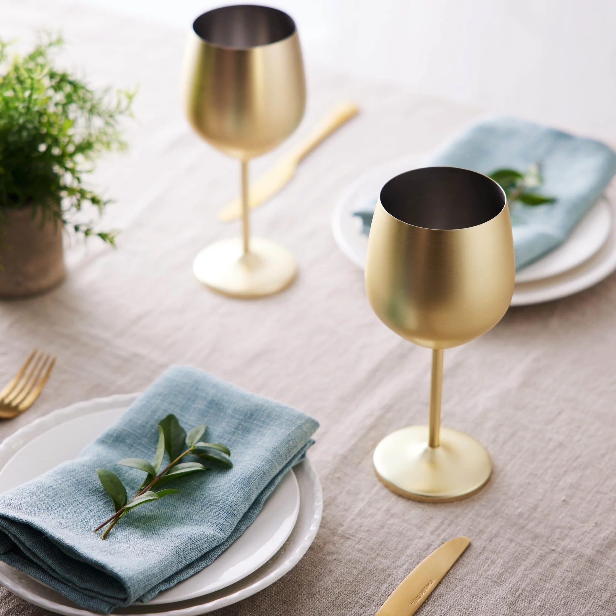 Gold Wine Glasses 2 Pack - Wine Glasses Matte Gold 2 Pack - Image 3